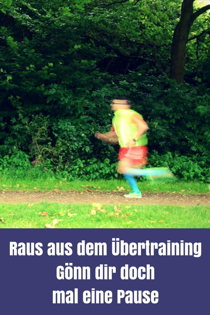 Übertraining ist eine ernste Sache, die du nicht auf die leichte Schulter nehmen solltest. Wie du Übertraining erkennst und wie du dem entgegen wirkst, erfährst du hier...